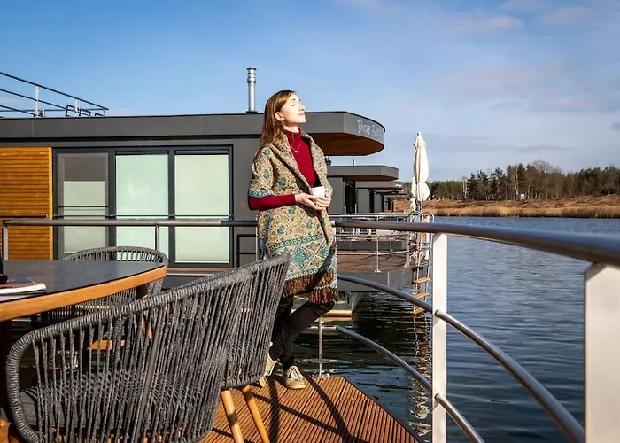 Botel Hausboot Atlantis 11